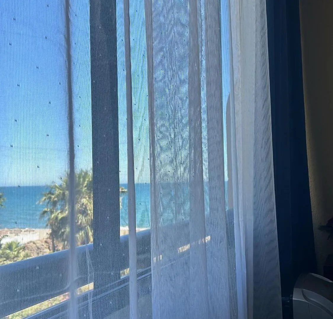 Apartment With Beach Views Fuengirola