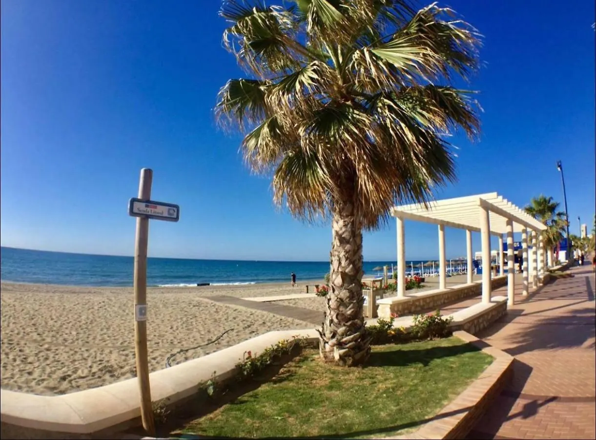 Apartment With Beach Views Fuengirola